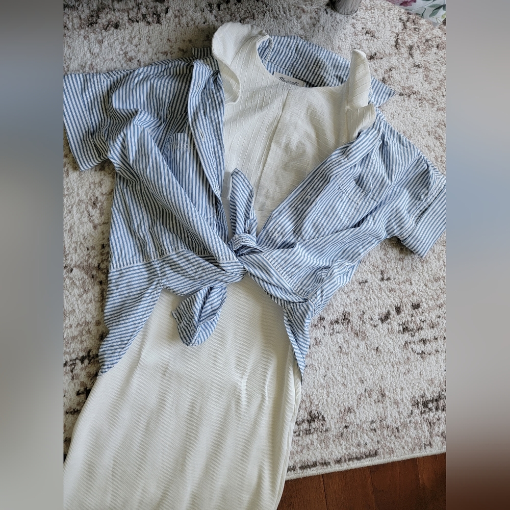 Madewell pin stripe tie front shirt size XS